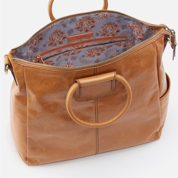 NEW HOBO brand Sheila tote in honey - Picture 2 of 7